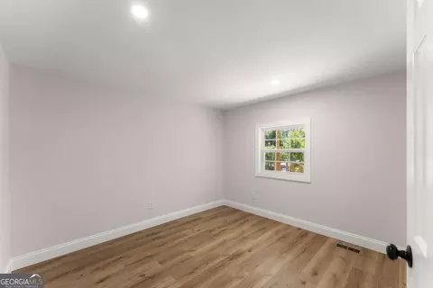 Bedroom - 2411 Bald Eagle Pl, Gainesville, GA 30507 photo 1 of 4