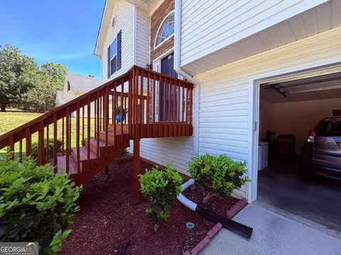 Exterior - 35 Pembroke Pl, Covington, GA 30016 photo 9 of 9