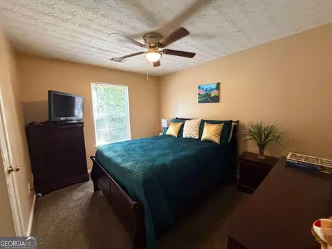 Bedroom - 35 Pembroke Pl, Covington, GA 30016 photo 2 of 4