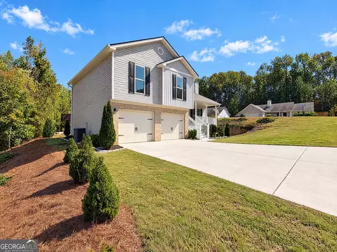 Exterior - 209 Brookside Dr, Lula, GA 30554 photo 2 of 4