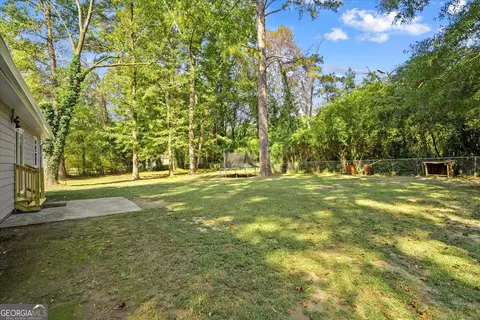 Exterior - 30 Pinecrest Dr NW, Rome, GA 30165 photo 2 of 7
