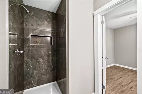 Bath - 30 Pinecrest Dr NW, Rome, GA 30165 photo 3 of 3