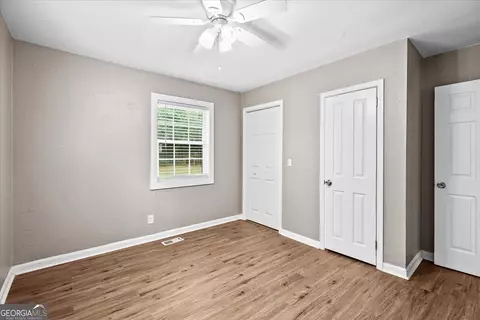 Bedroom - 30 Pinecrest Dr NW, Rome, GA 30165 photo 4 of 5