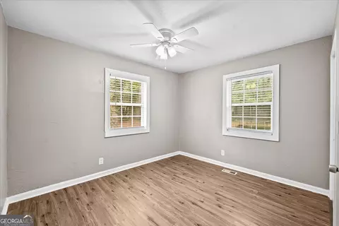 Bedroom - 30 Pinecrest Dr NW, Rome, GA 30165 photo 3 of 5