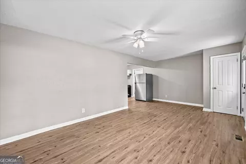 Living - 30 Pinecrest Dr NW, Rome, GA 30165 photo 3 of 3