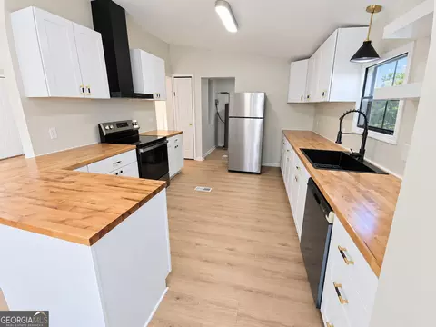910 Steele Dr, Hampton, GA 30228 photo 2