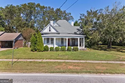 5 W Oak St, Luthersville, GA 30251