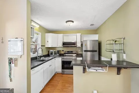 Kitchen - 4156 Darby Way, Duluth, GA 30096 photo 1 of 4