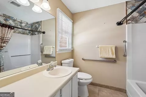 Bath - 4156 Darby Way, Duluth, GA 30096 photo 1 of 6