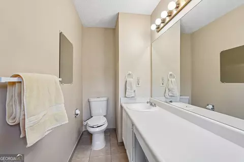 Bath - 4156 Darby Way, Duluth, GA 30096 photo 5 of 6