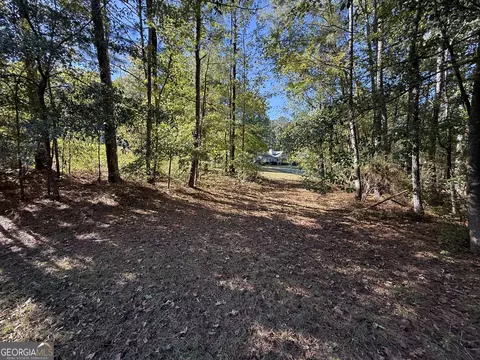 Exterior - 112 Bartleys Walk, Lagrange, GA 30240 photo 6 of 7