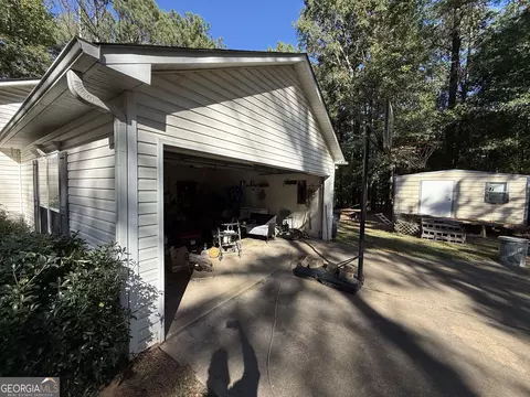Exterior - 112 Bartleys Walk, Lagrange, GA 30240 photo 4 of 7
