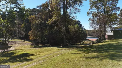 6160 Shadburn Ferry Rd, Buford, GA 30518