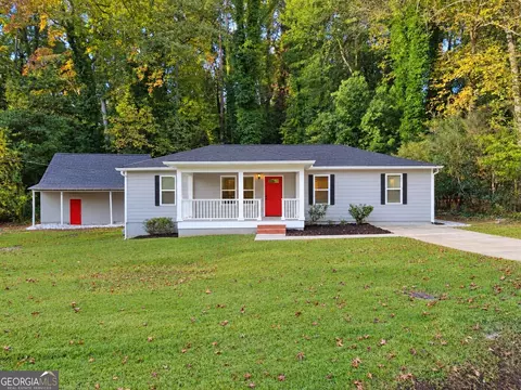 6021 Blackhawk Trl SE, Mableton, GA 30126