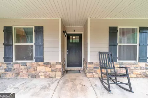 Exterior - 160 Morgan Way, Colbert, GA 30628 photo 2 of 4