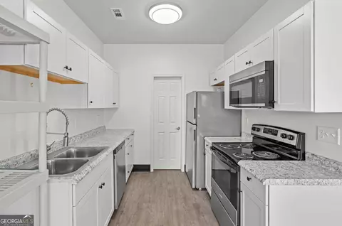 Kitchen - 3635 Business 27, Buchanan, GA 30113 photo 1 of 4