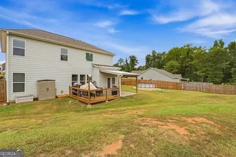 Exterior - 215 Sanders Rd, Macon, GA 31210 photo 2 of 10