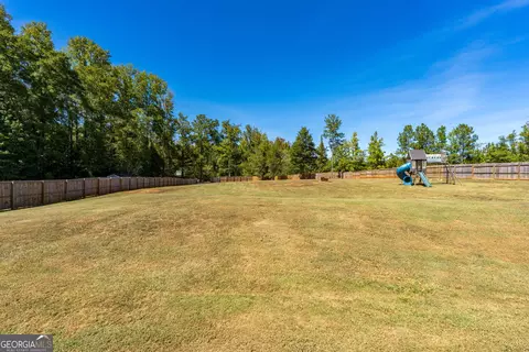 Exterior - 215 Sanders Rd, Macon, GA 31210 photo 7 of 10