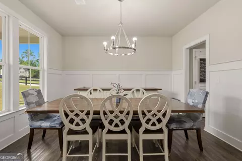 Dining - 215 Sanders Rd, Macon, GA 31210 photo 2 of 2