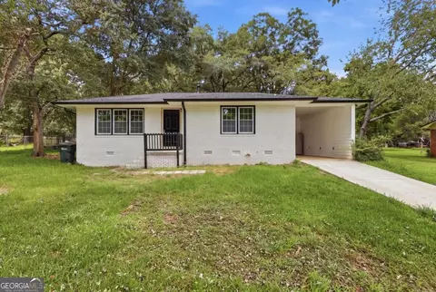 8184 Laurel Dr SW, Covington, GA 30014 photo 2