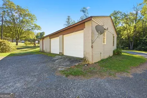 Exterior - 1141 Stewart Rd, Monroe, GA 30655 photo 2 of 10