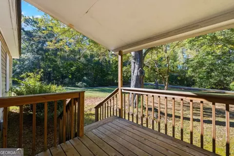 Exterior - 1141 Stewart Rd, Monroe, GA 30655 photo 4 of 10