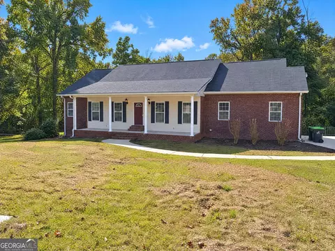 Exterior - 401 Terrell St, Warner Robins, GA 31088 photo 4 of 4