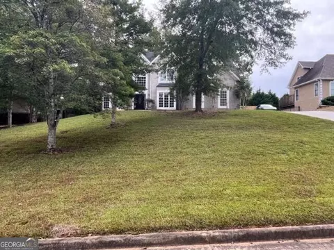 5025 Cascade Overlook Dr, Atlanta, GA 30331