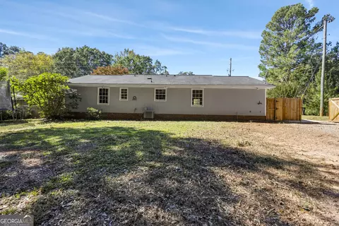 Exterior - 471 Womack Rd, Covington, GA 30016 photo 6 of 7
