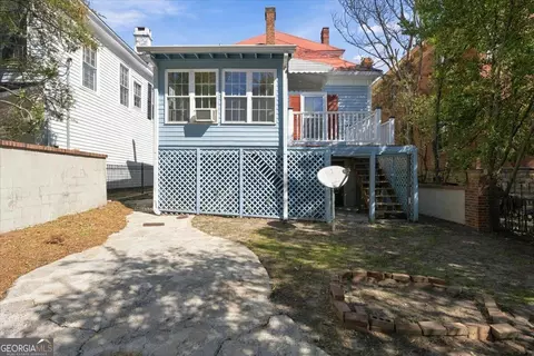Exterior - 910 High St, Macon, GA 31201 photo 9 of 12