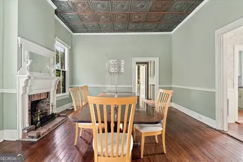 Dining - 910 High St, Macon, GA 31201 photo 1 of 3
