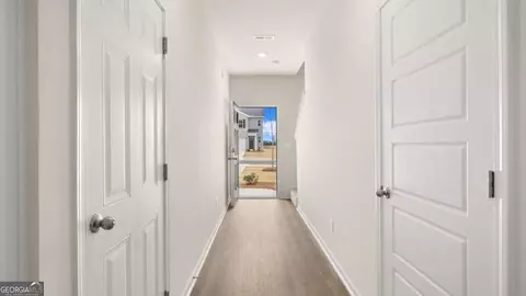 Entry Way - 224 Kenmore Cir, Perry, GA 31069 photo 2 of 11