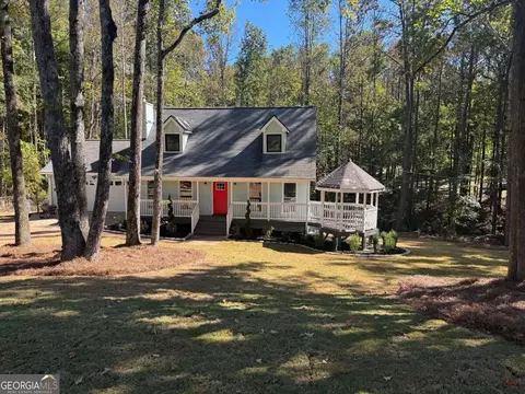 346 Russell Rd, Lawrenceville, GA 30043