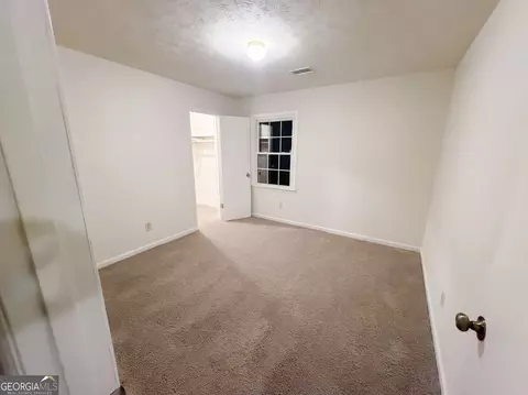 Bedroom - 104 Hearthstone Dr, Lagrange, GA 30241 photo 3 of 3