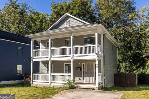 907 Ira St SW, Atlanta, GA 30310