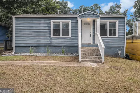 239 Maple St, Hapeville, GA 30354