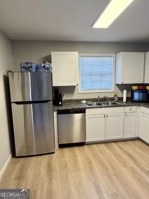 Kitchen - 361363 Rothell Rd, Toccoa, GA 30577 photo 1 of 6