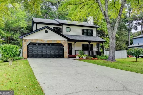 1188 Gate Post Ln, Lawrenceville, GA 30044
