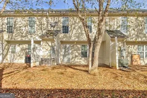 Exterior - 1915 Grove Way, Hampton, GA 30228 photo 4 of 5
