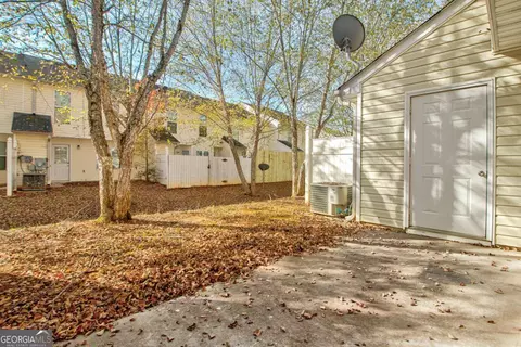Exterior - 1915 Grove Way, Hampton, GA 30228 photo 2 of 5