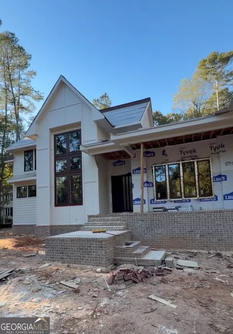 345 Thornton Dr, Fayetteville, GA 30214