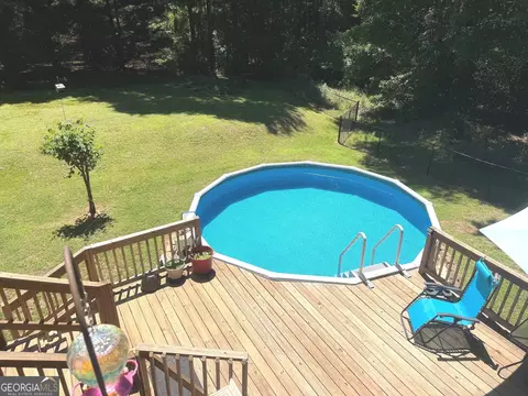 Exterior - 115 Morningside Dr, Jackson, GA 30233 photo 3 of 5