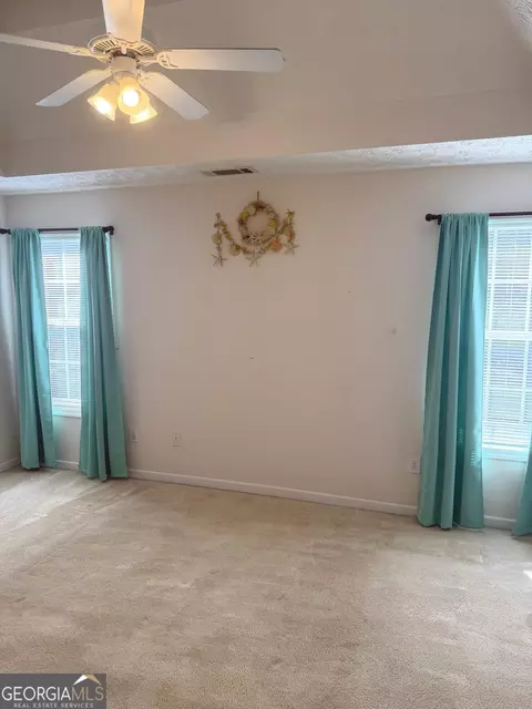 Bedroom - 115 Morningside Dr, Jackson, GA 30233 photo 2 of 4
