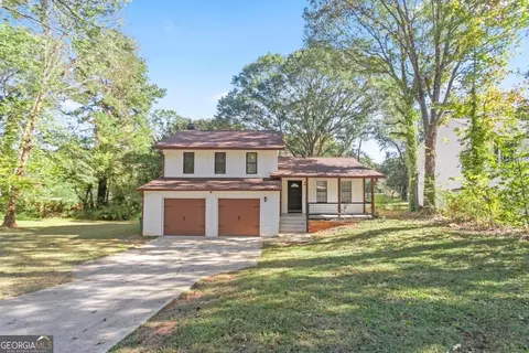 676 Tarkington Rd S, Stone Mountain, GA 30088