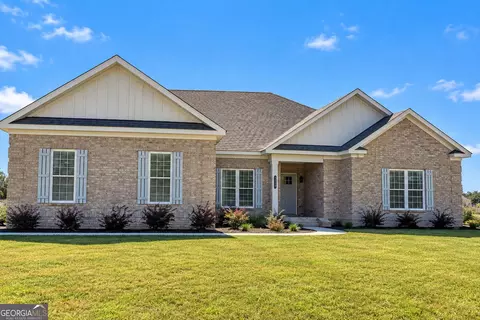 122 Pin Oak Ln, Statesboro, GA 30458