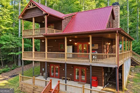 546 Stillhouse Creek Dr, Ellijay, GA 30540