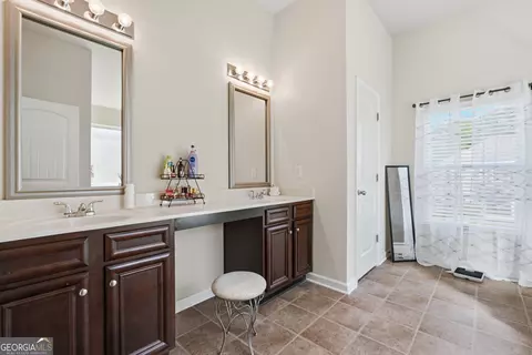 Bath - 7538 Bowhead Ct, Fairburn, GA 30213 photo 1 of 2