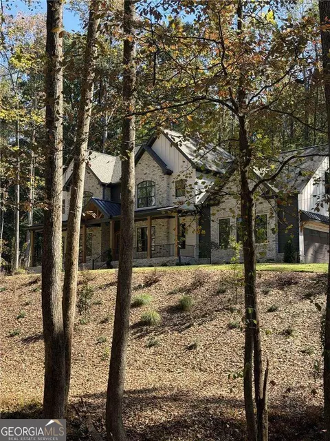 832 Walnut River Trl, Hoschton, GA 30548