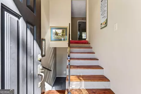 Entry Way - 118 Davis Dr, Macon, GA 31217 photo 1 of 3