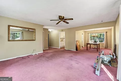 Living - 118 Davis Dr, Macon, GA 31217 photo 2 of 3